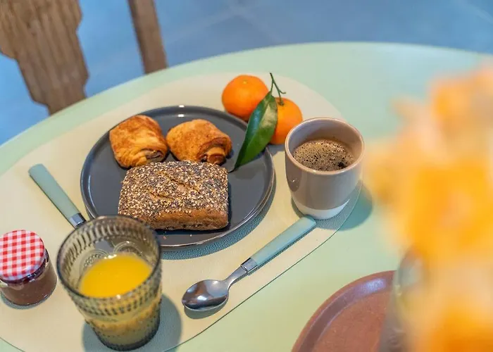 Maisonnette & Jacuzzi Holiday home *