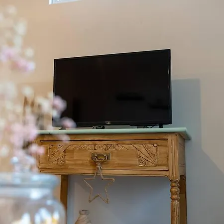 Maisonnette & Jacuzzi