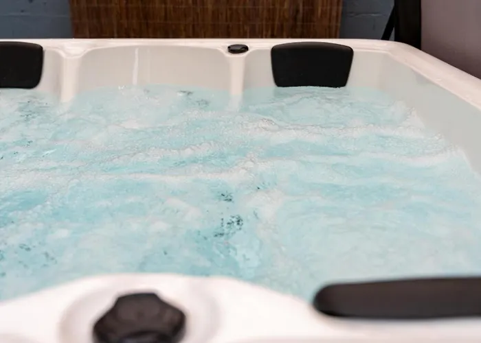 Maisonnette & Jacuzzi